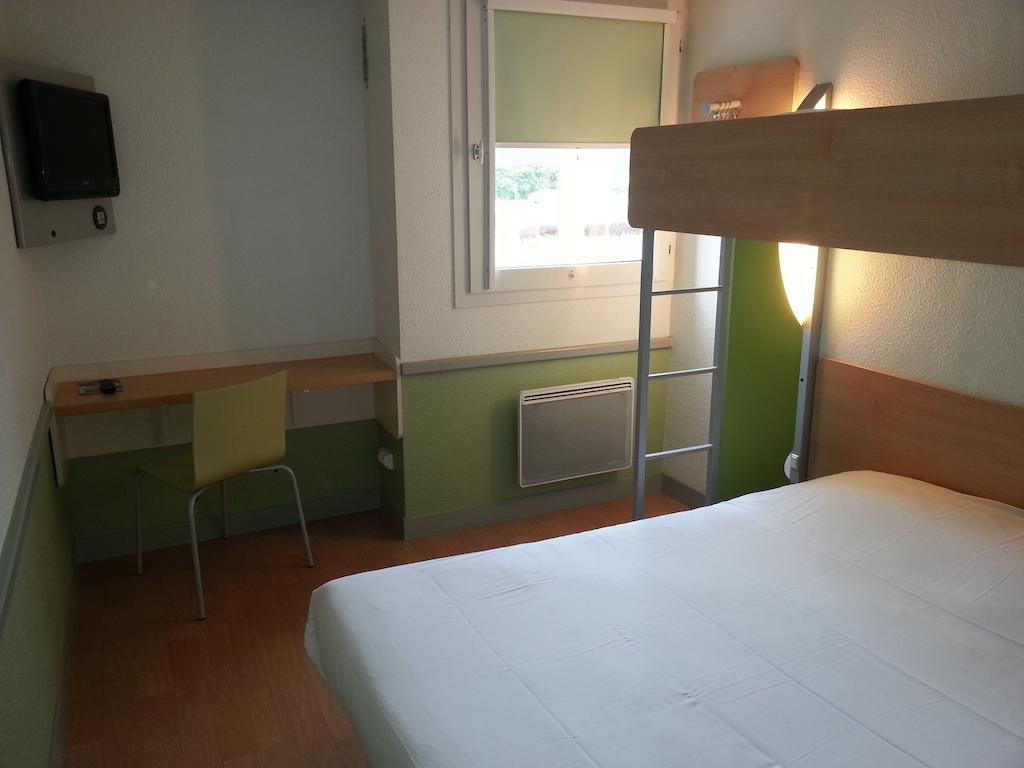 ไอบิส บัดเจ็ต ชาโตเดิง Hotel ชาโตว์ดอง ภายนอก รูปภาพ