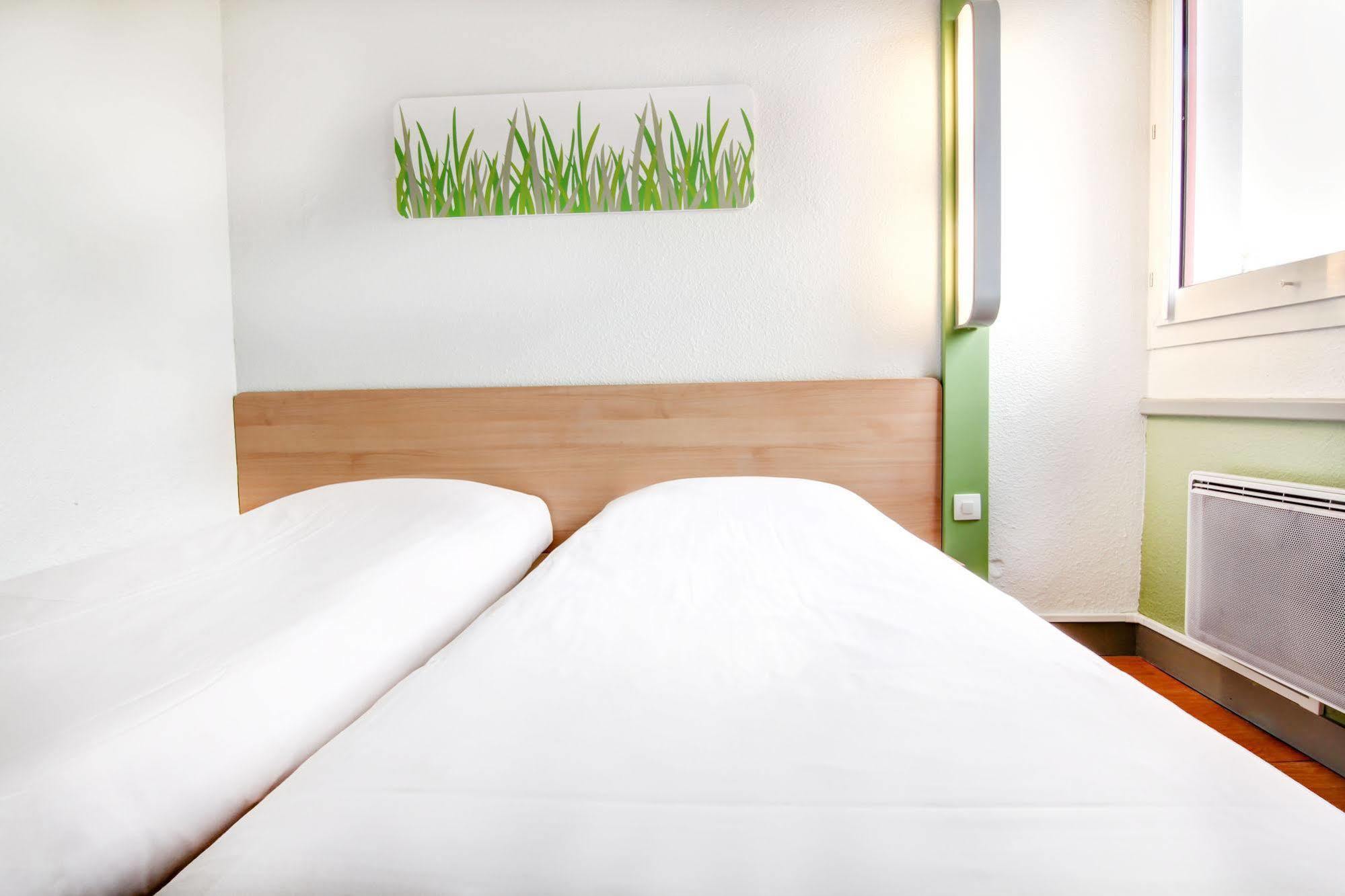 ไอบิส บัดเจ็ต ชาโตเดิง Hotel ชาโตว์ดอง ภายนอก รูปภาพ